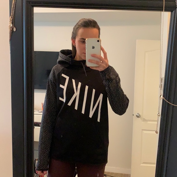 Sweaters - Nike hoodie